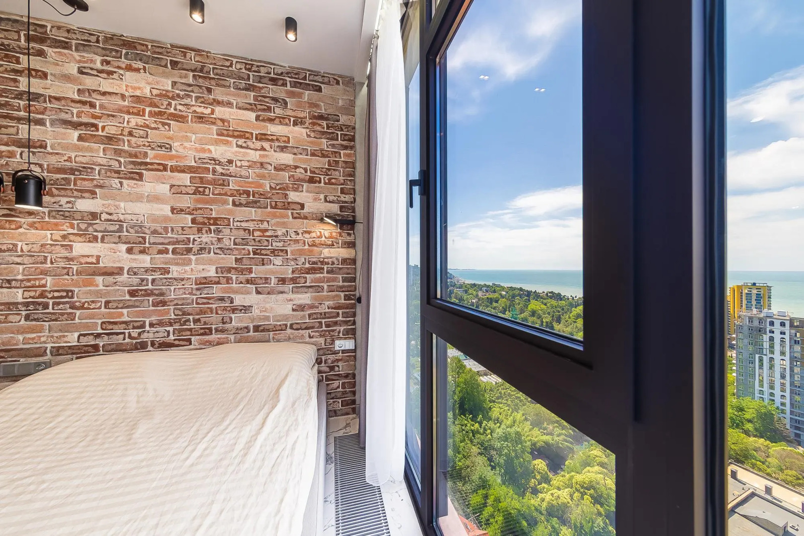 Сочипосуточно в ЖК "Метрополь"