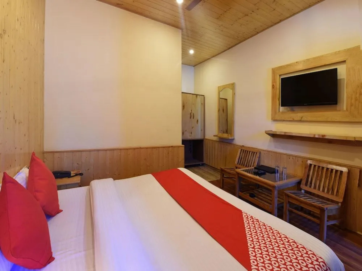 OYO 23604 Parth Regency