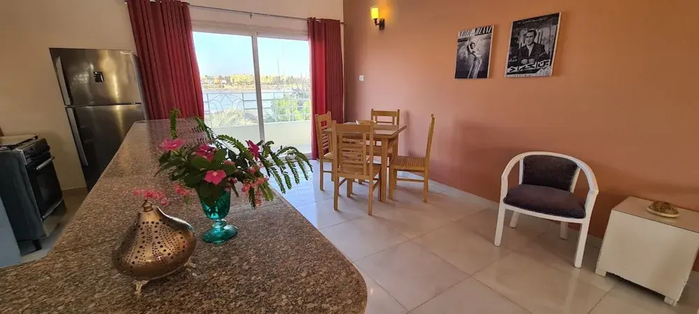 Senmut Luxory Apartments