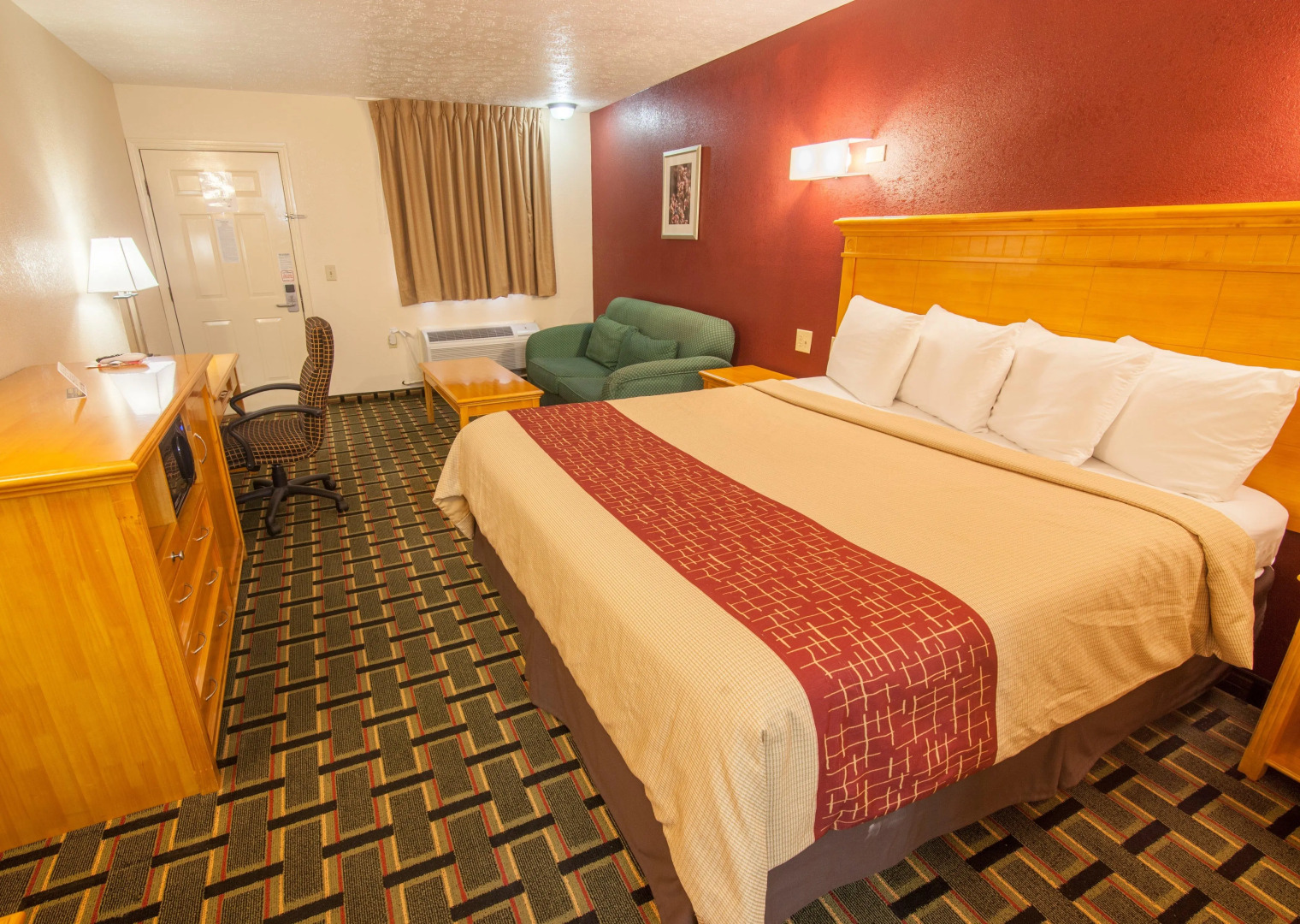 Red Roof Inn Crossville