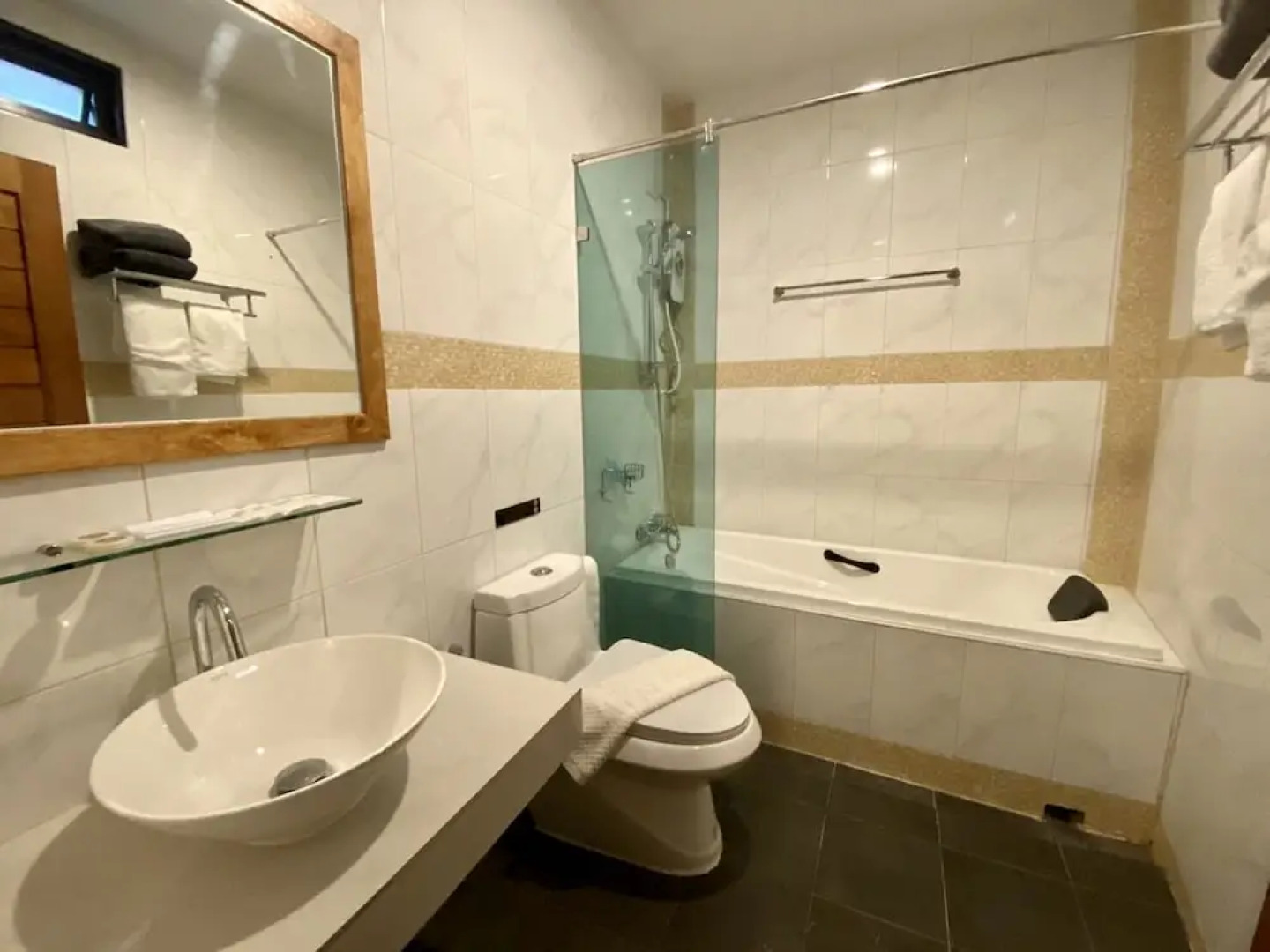 Paradise Land Resort