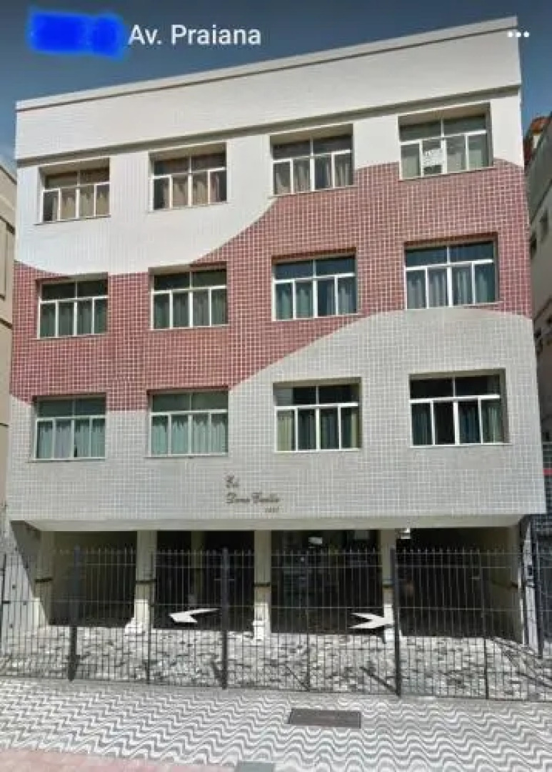 Apartamento bem localizado com Wi-Fi na Praia do Morro