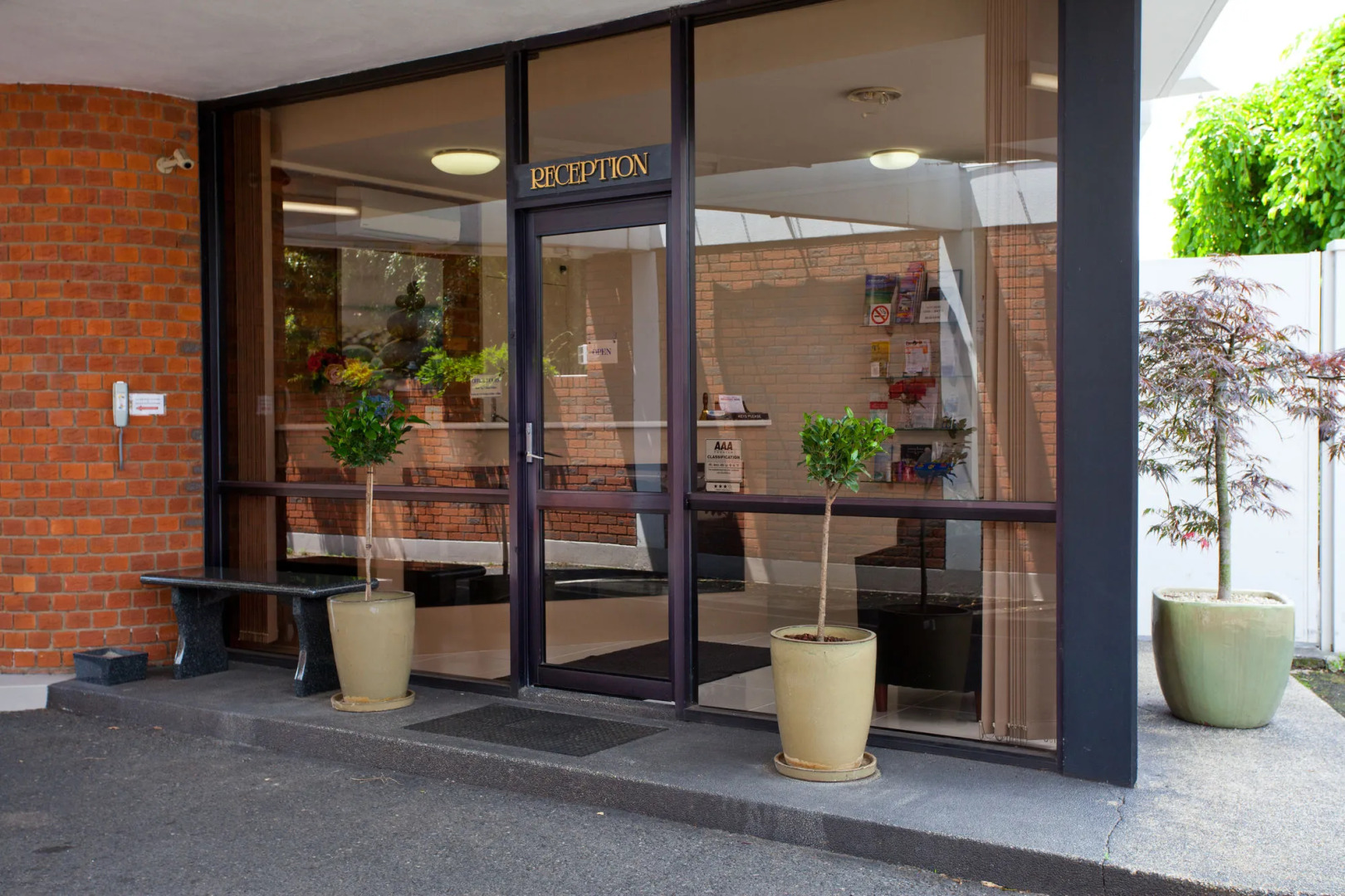 Connells Motel & Serviced Apartments