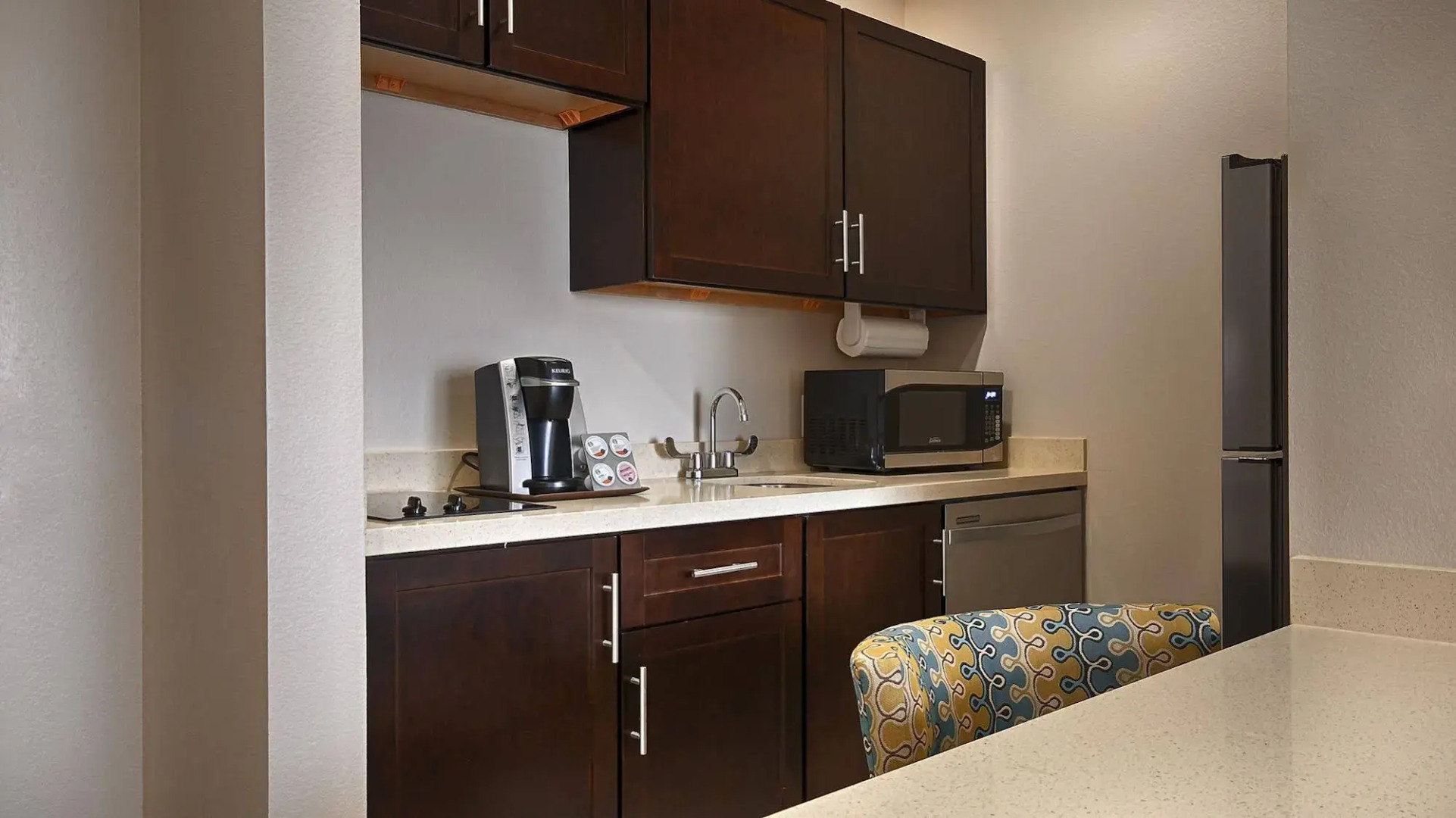 Best Western Premier Ashton Suites-Willowbrook