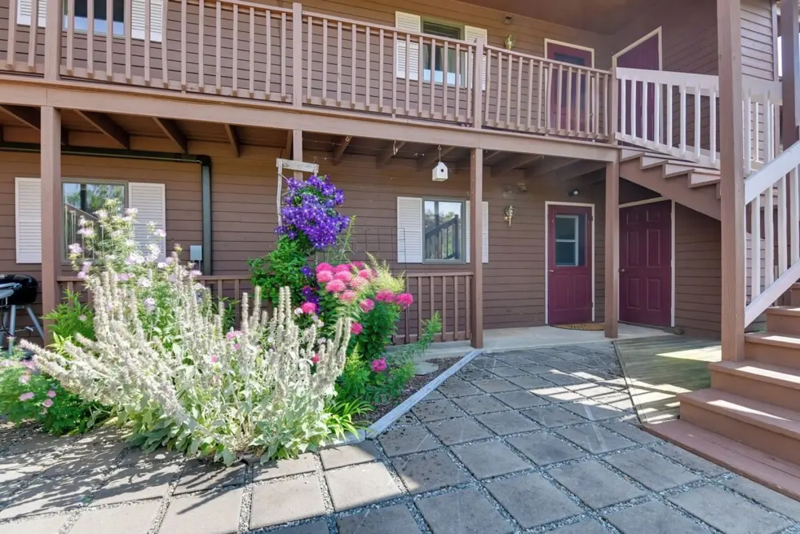 Community Boat Dock: Lake Memphremagog Condo!
