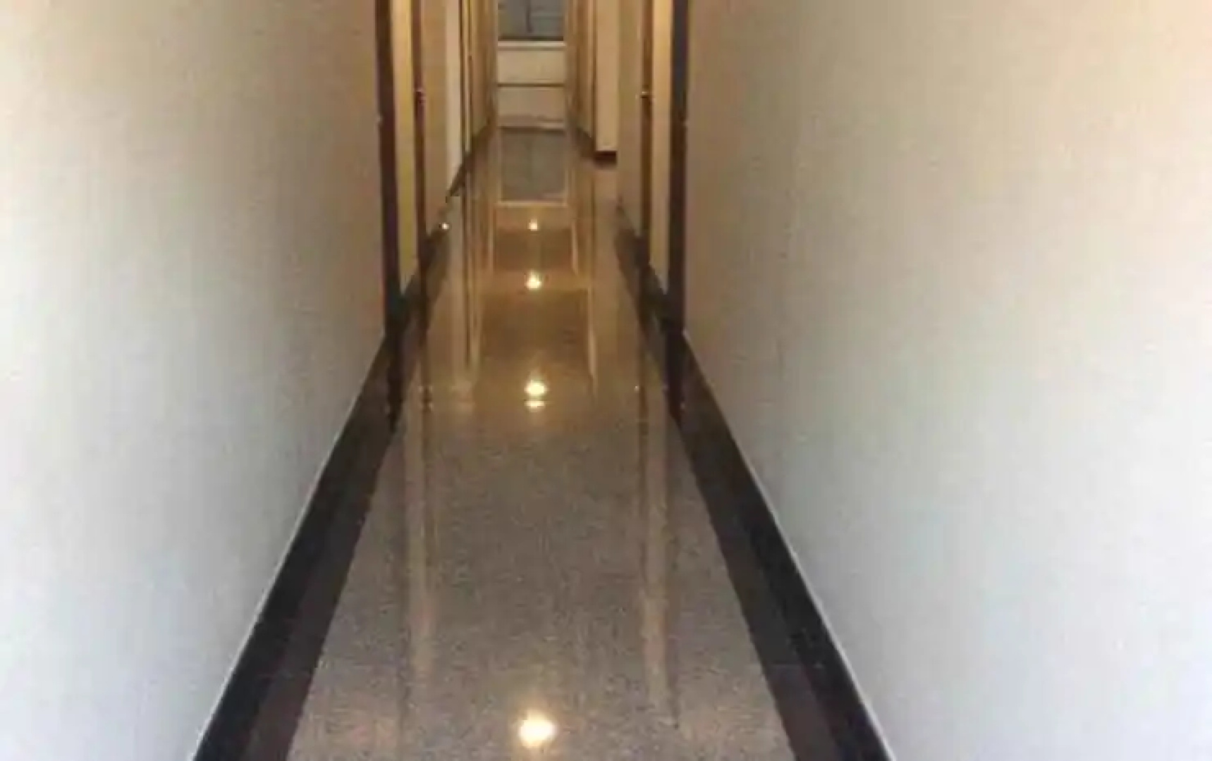 Phuthan Hotel