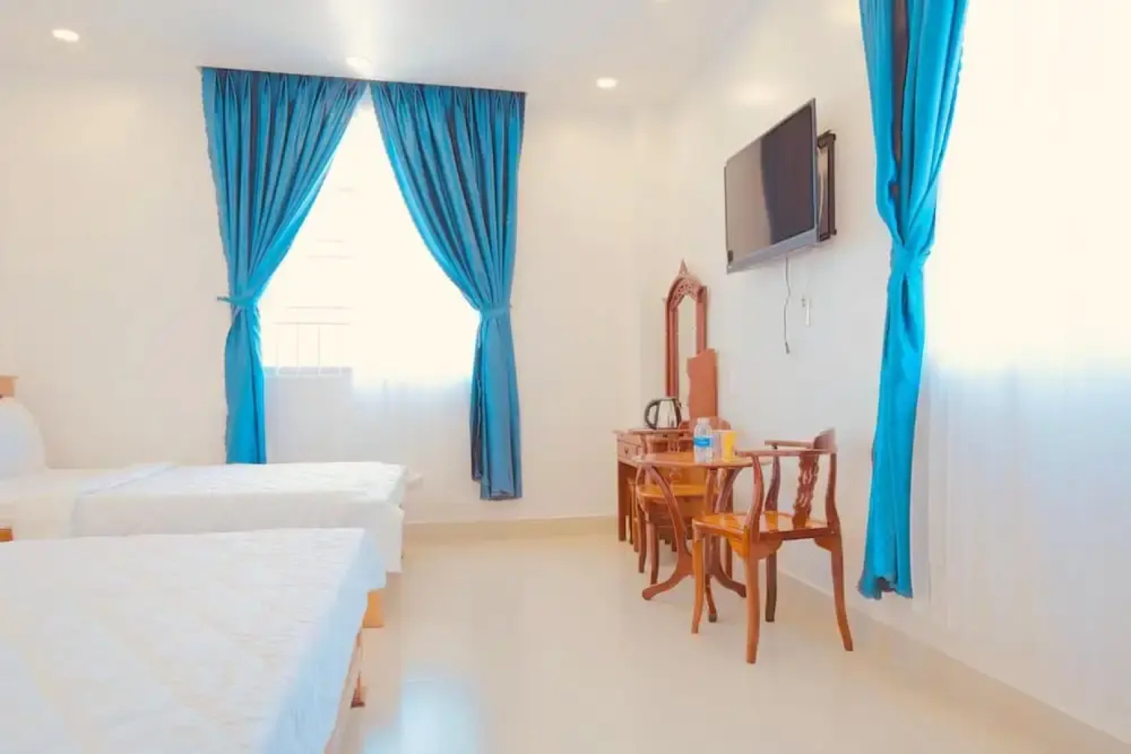 Tuyet Hien Hotel