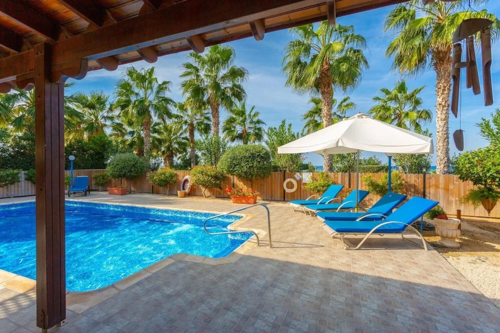 Villa Jan Lui Large Private Pool Walk to Beach Sea Views A C Wifi Eco-friendly - 3296
