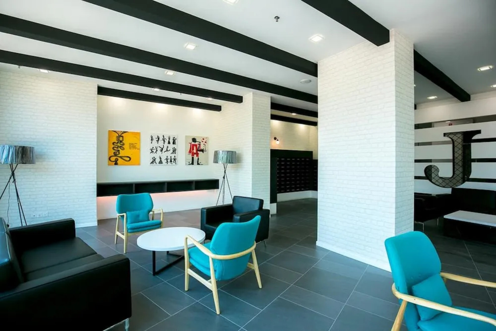 Jazz Service Suites by Sanguine