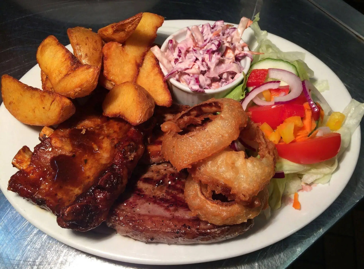 Half Moon Hotel and Restaurant