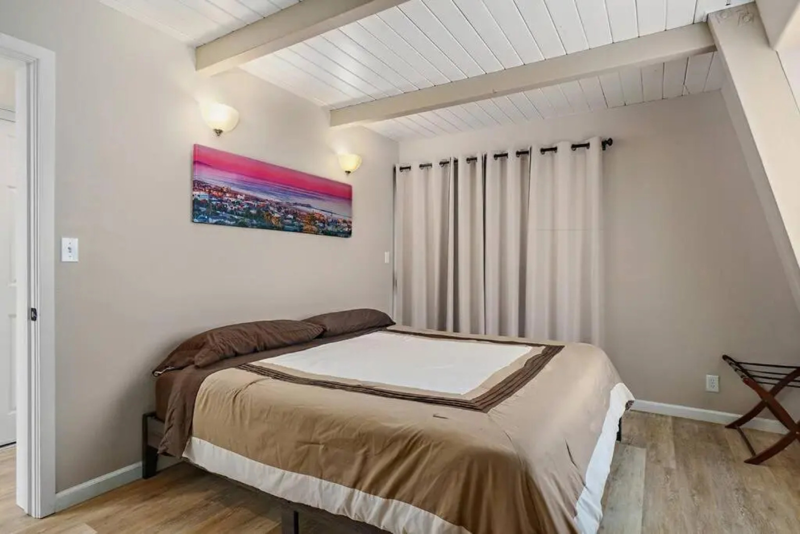 Ocean View Fun Deck Steps To Sandy Beach