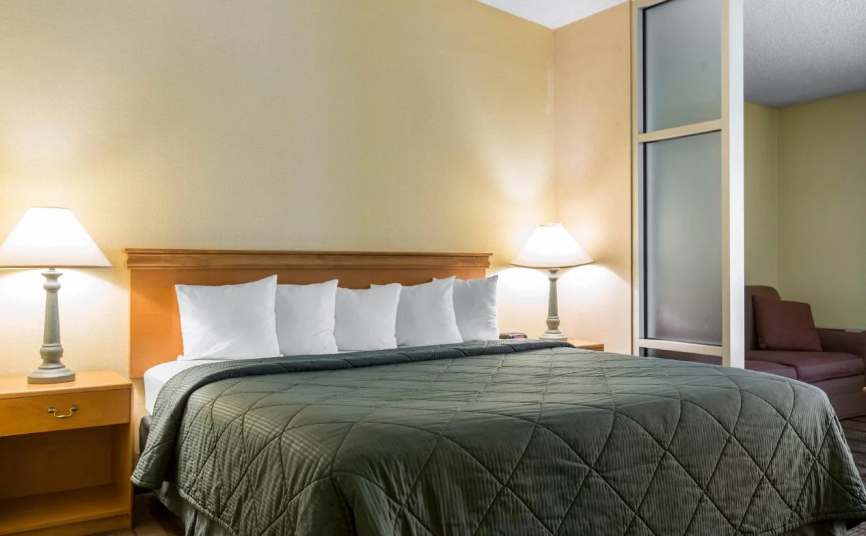 Quality Inn & Suites