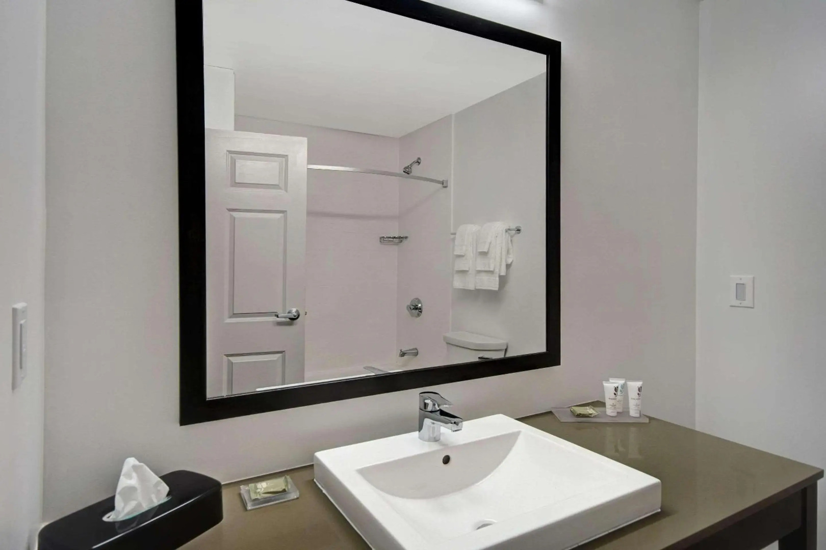 Country Inn & Suites by Radisson, Cincinnati Airport, KY