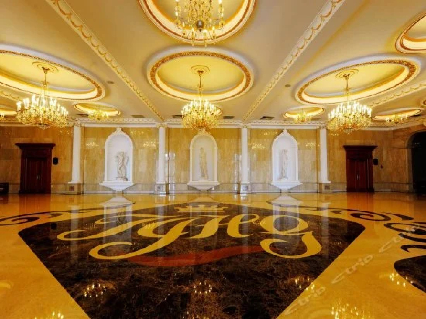 Tianjin Warner International Golf Club