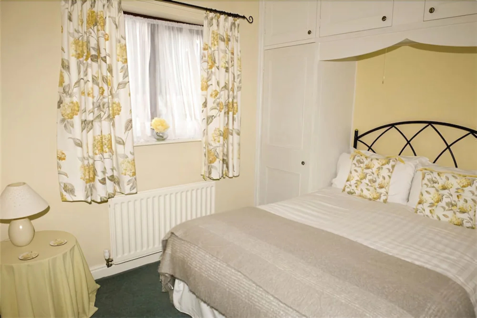 The Whitestonecliffe Inn