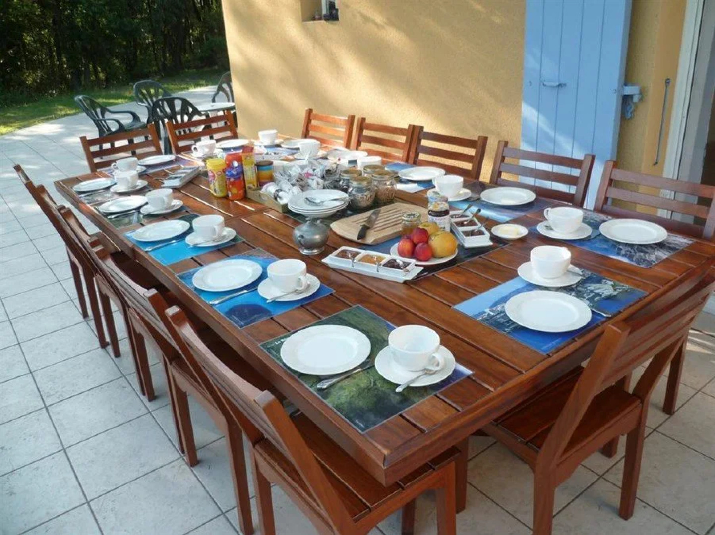 Les Chênes de lEscoutay