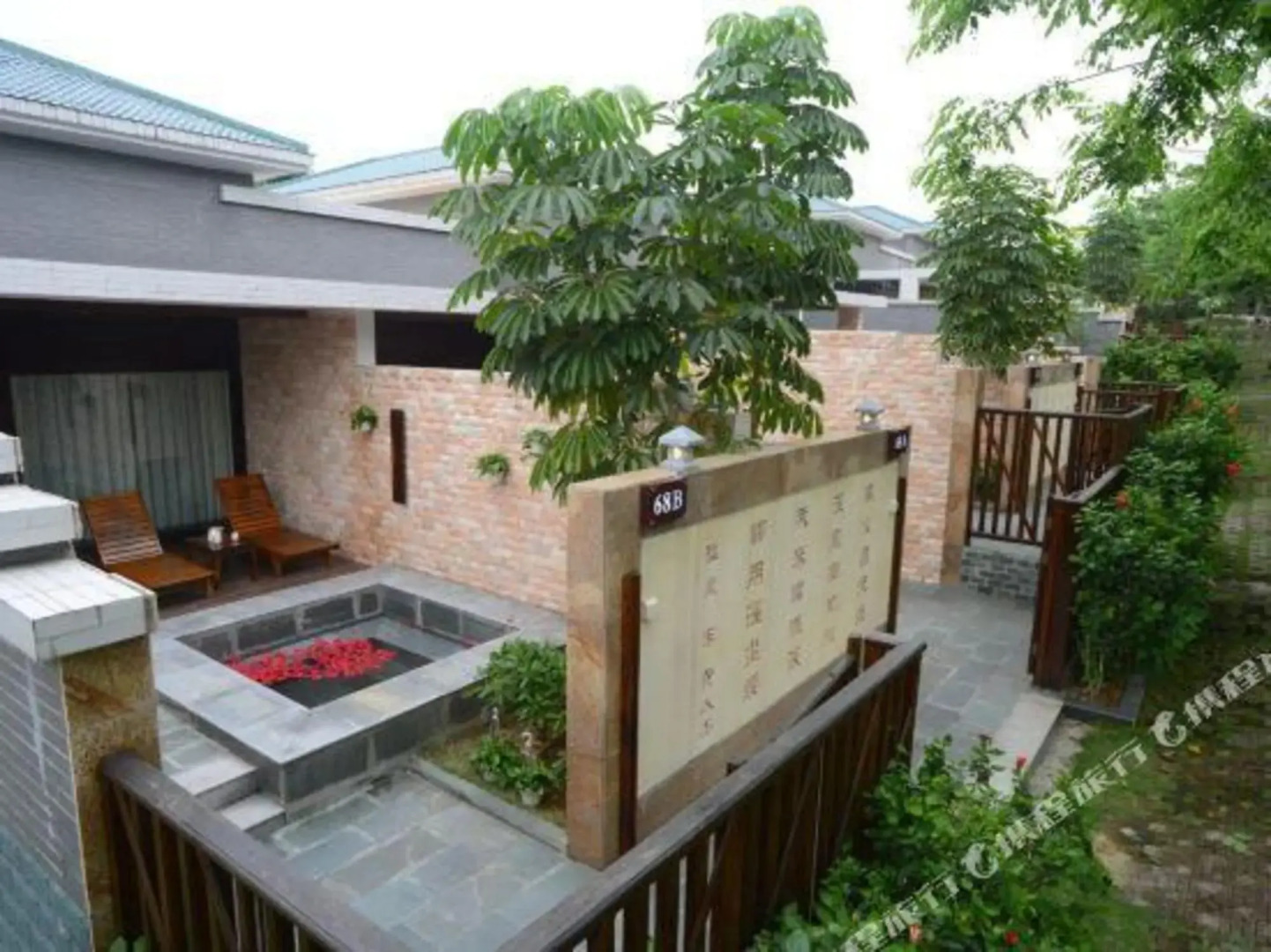 Yangxi Hotspring Resort