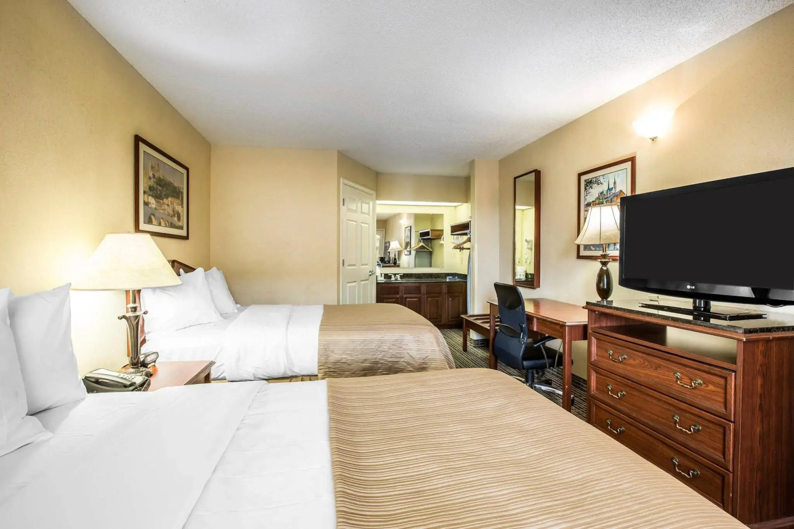 Quality Inn Bessemer I-20 exit 108