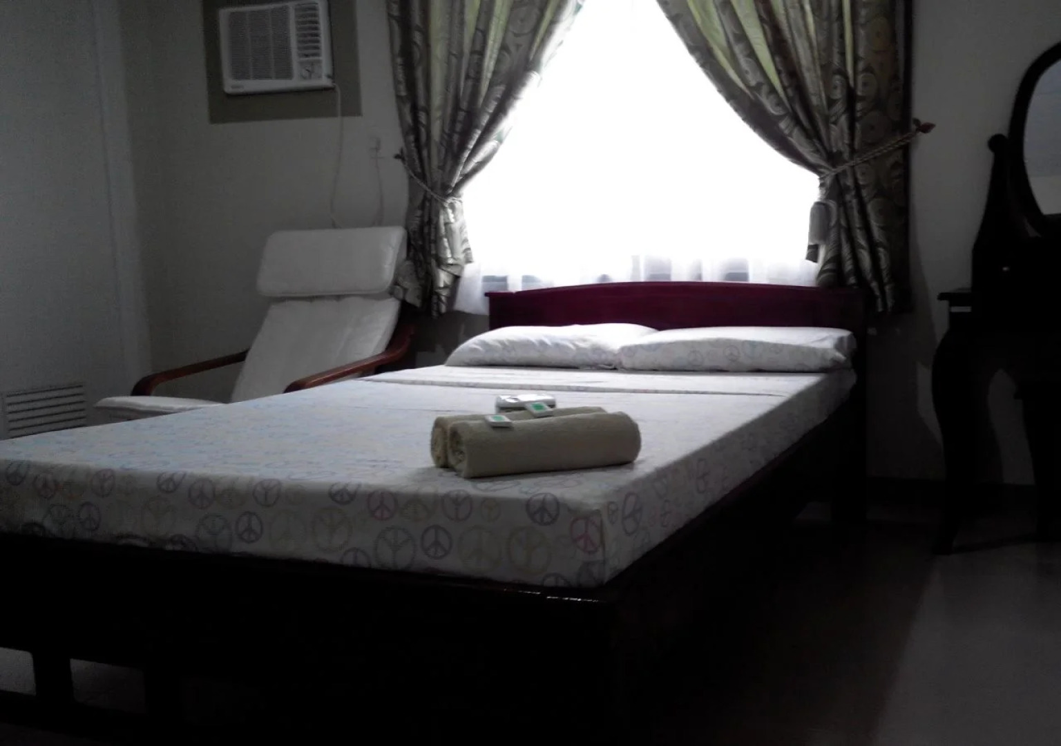 Raquels Pensionne House