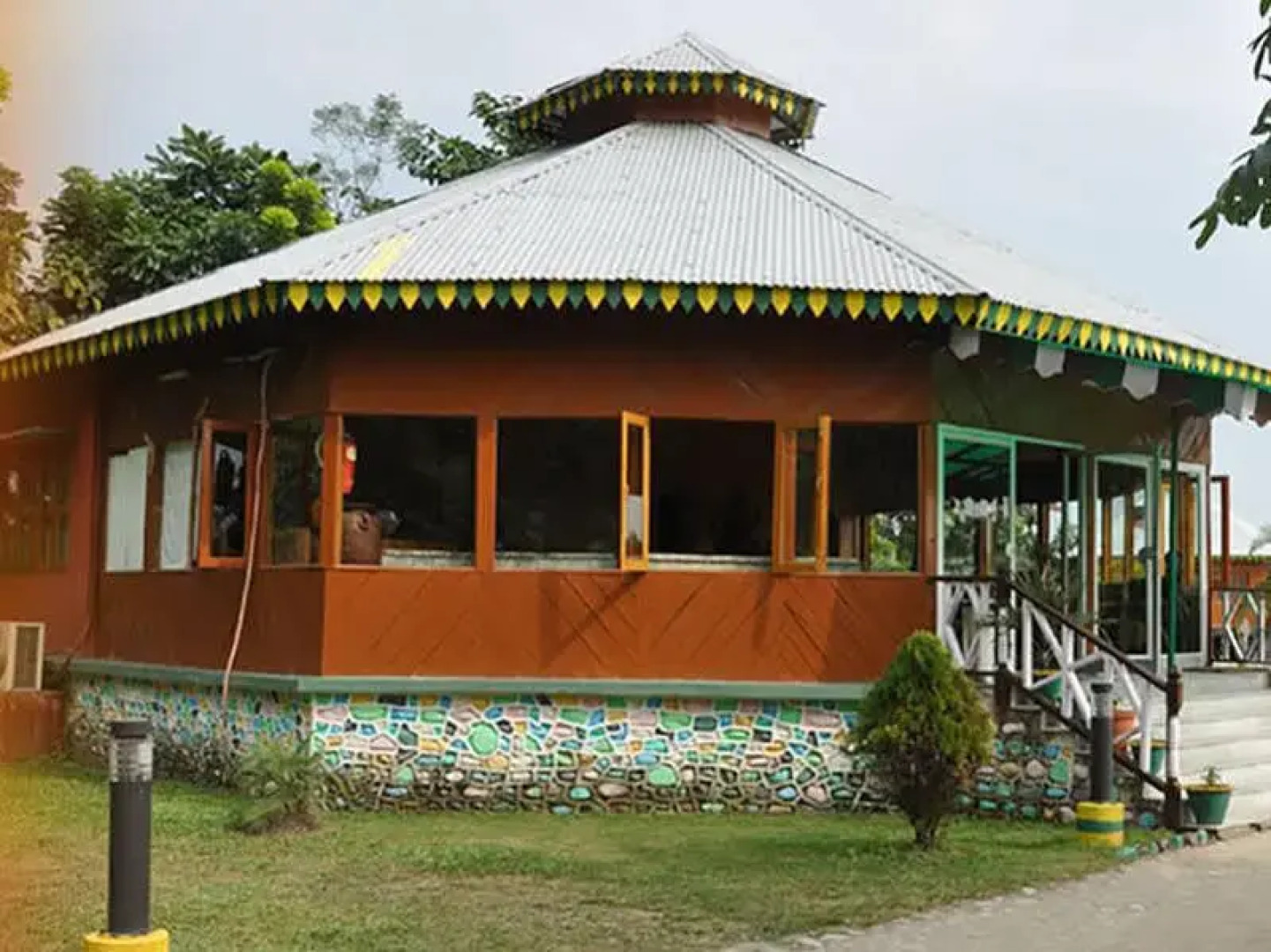 Sun City Resort Lataguri