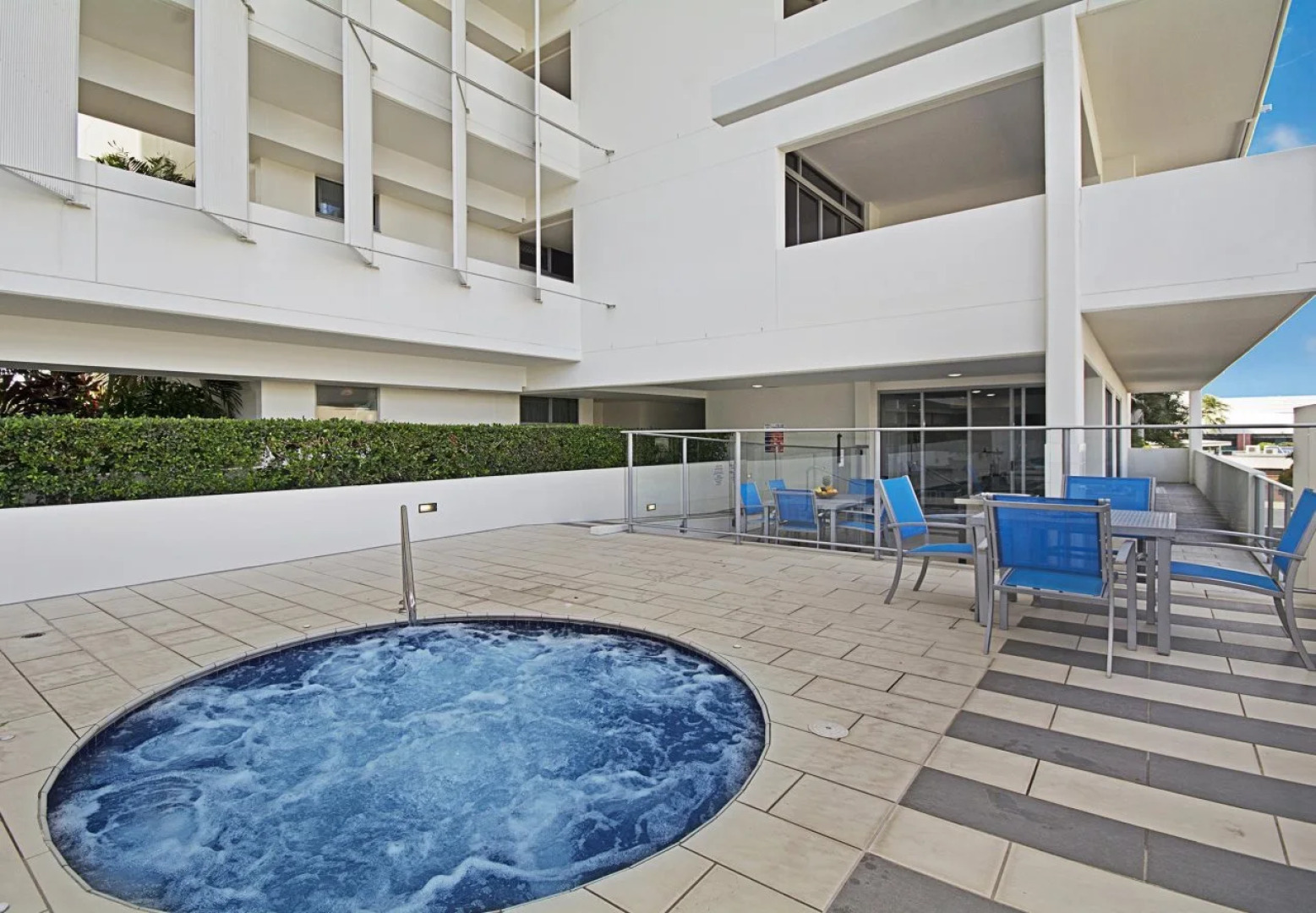 Space Holiday Apartments