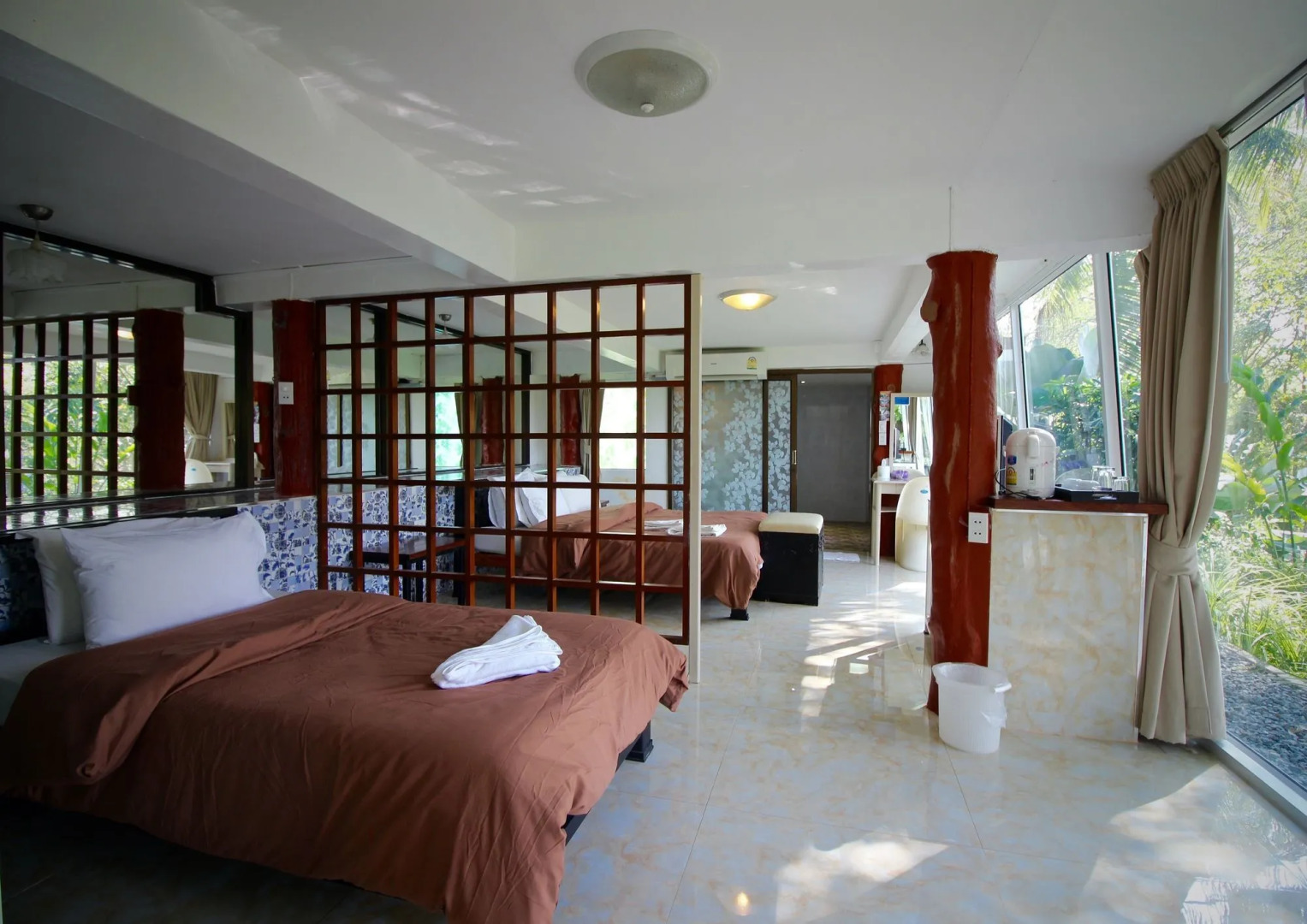 Yoko River Kwai Resort