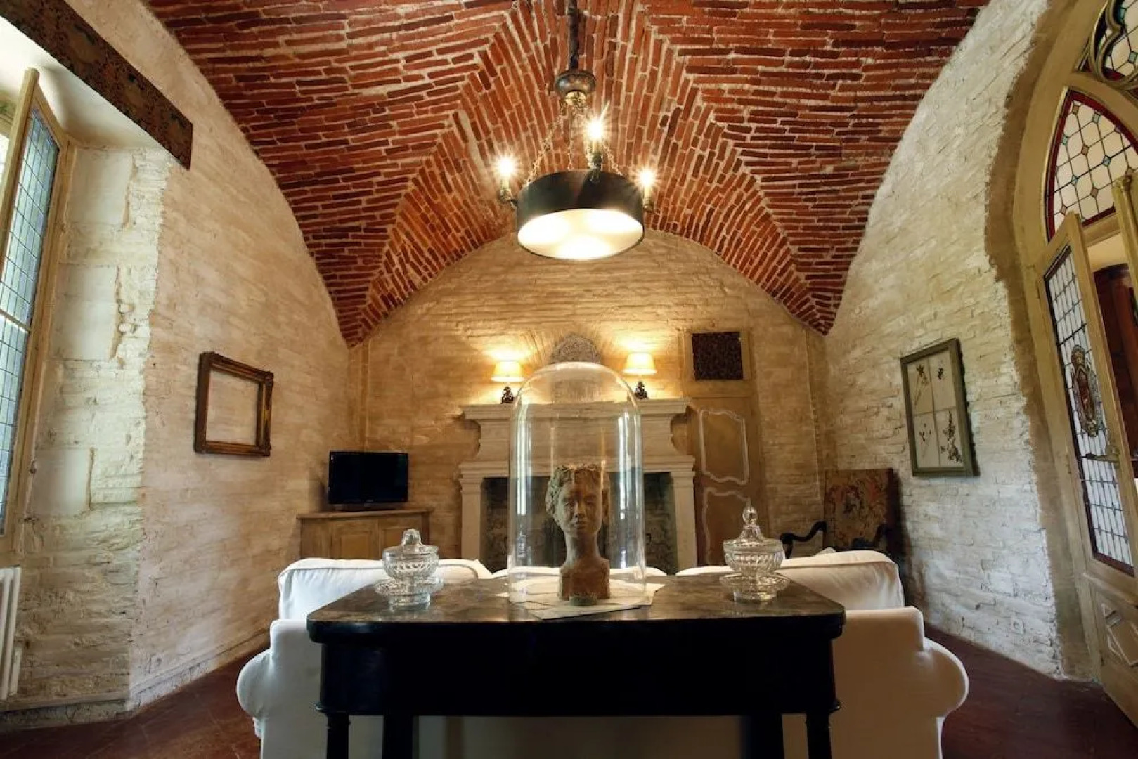 Domaine Du Buc, Le Chateau