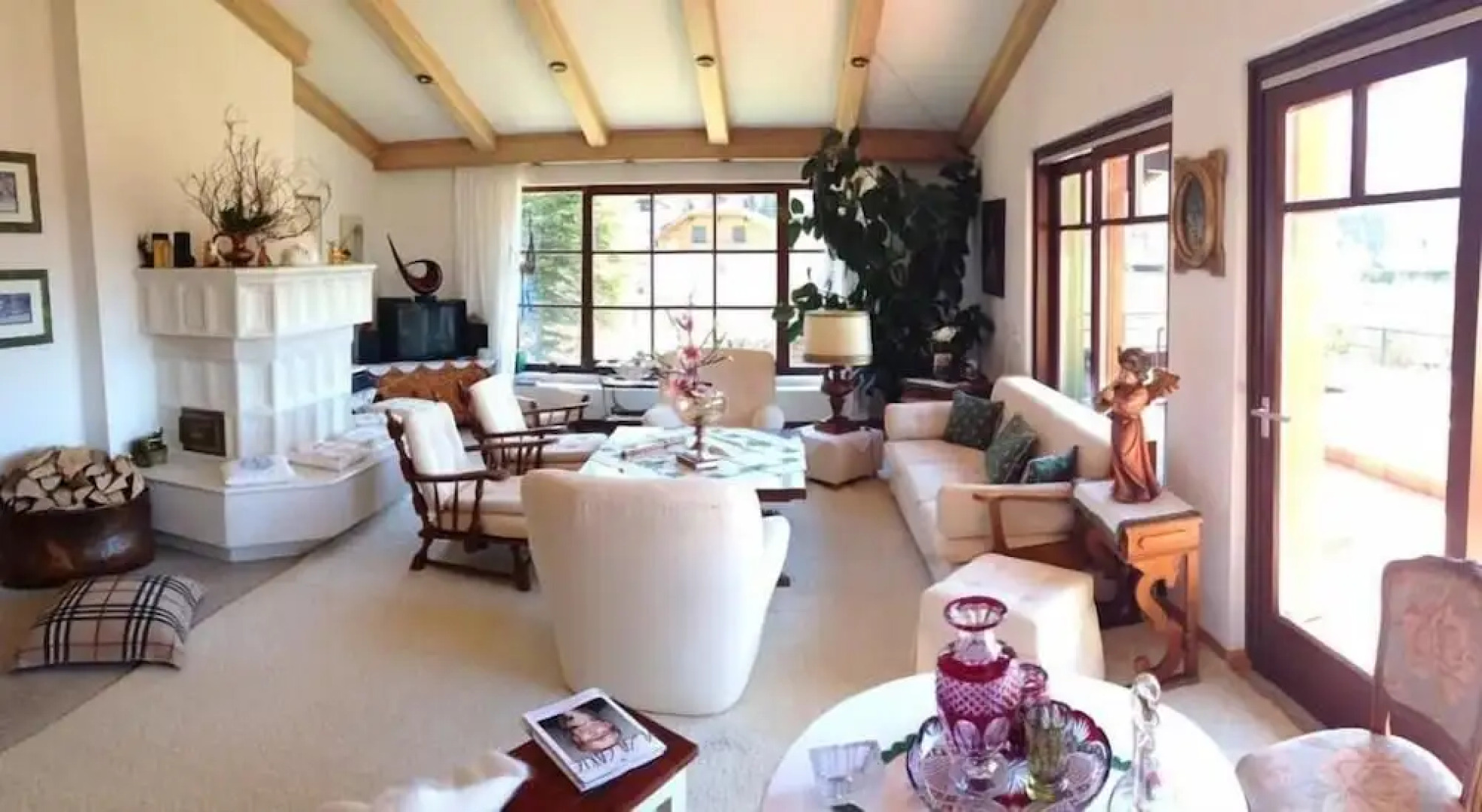 Dietrichsteinerhof Apartments & Rooms