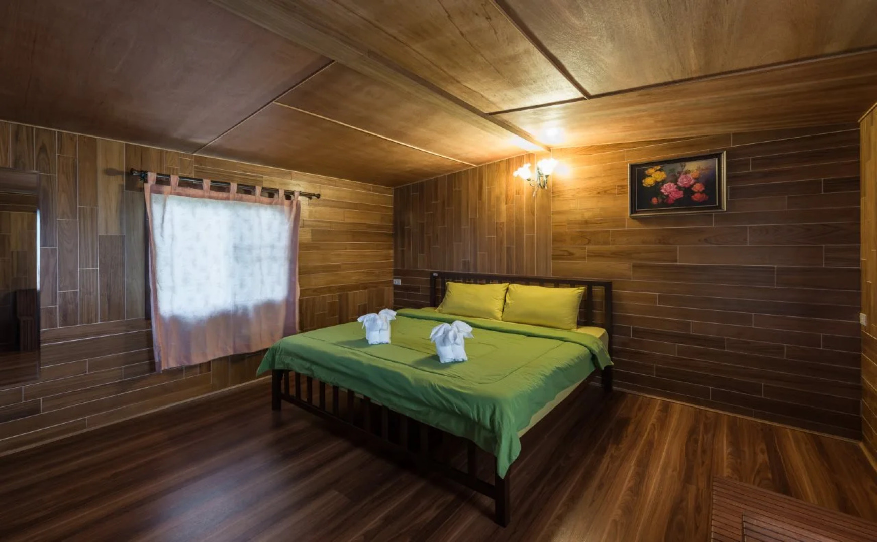 Alongkorn Farm and Resort