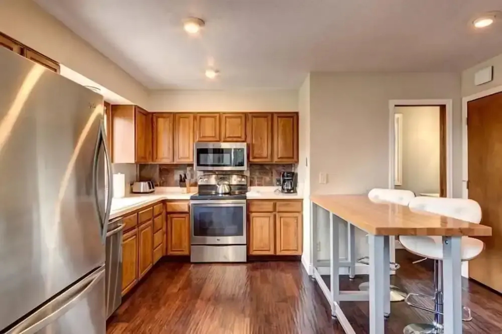 2-225 Eagle Dr Unit 8B Summer Only