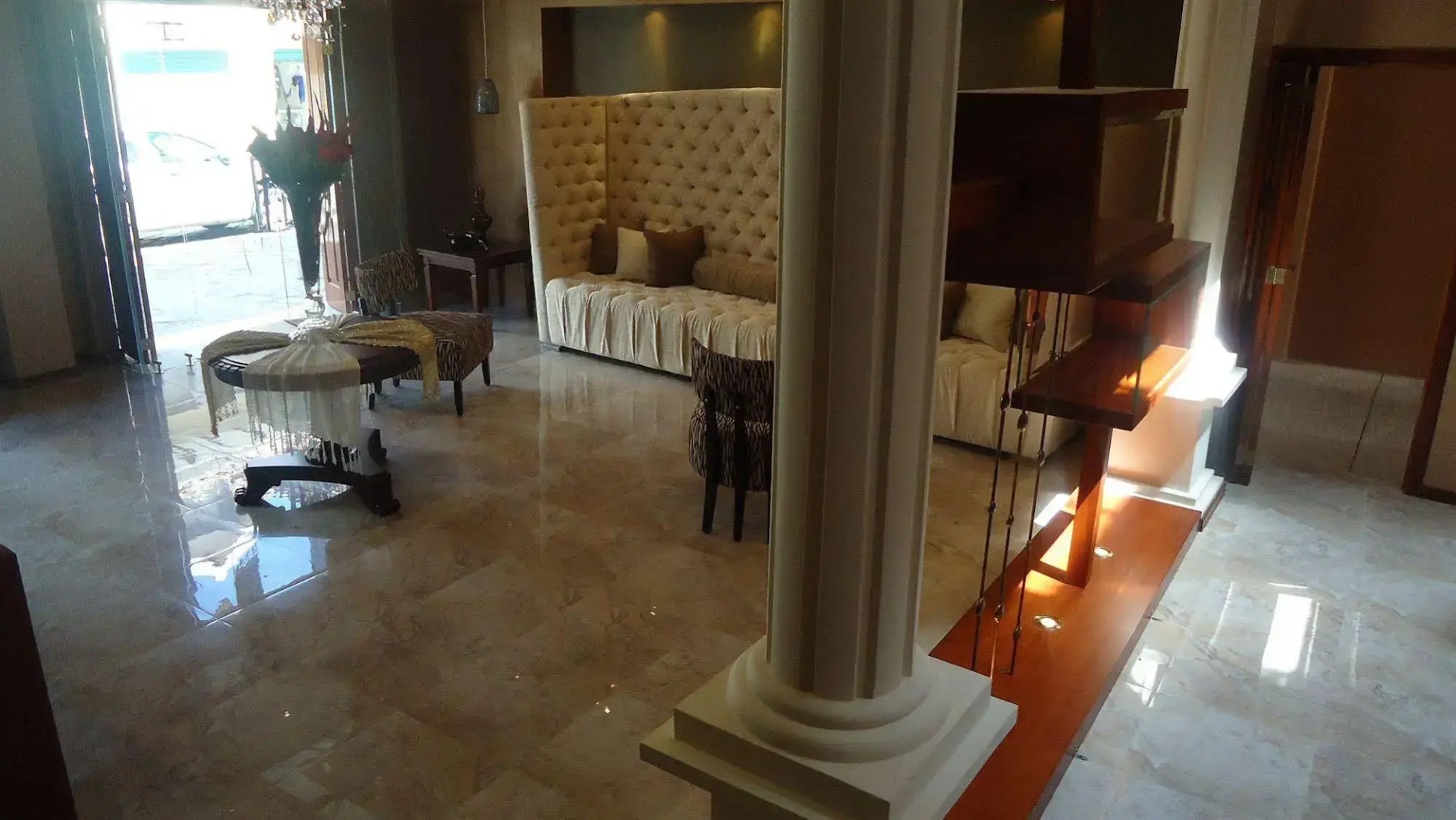 Alejandrina Hotel