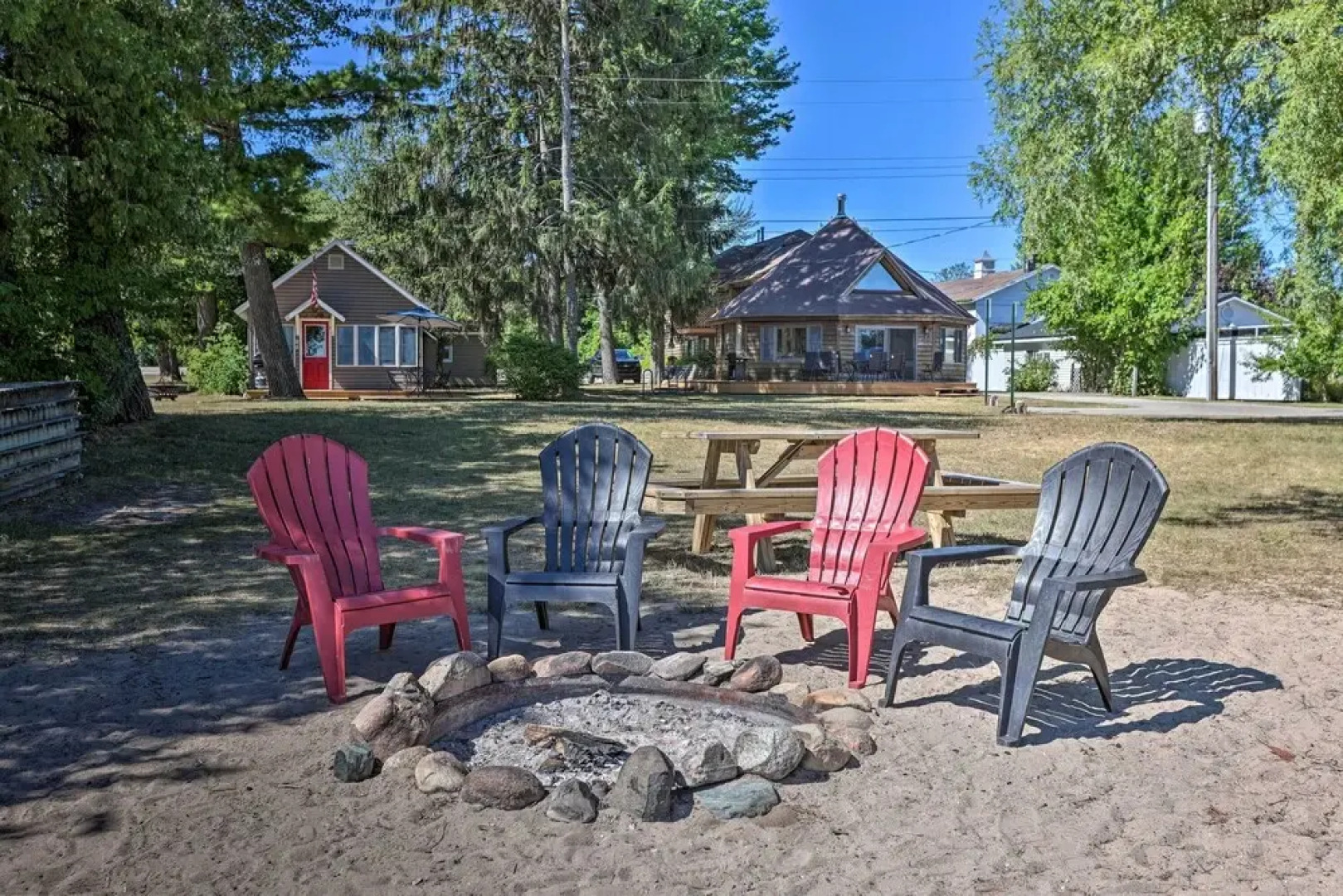 Rustic Suttons Bay Cottage: Shared Dock & Fire Pit
