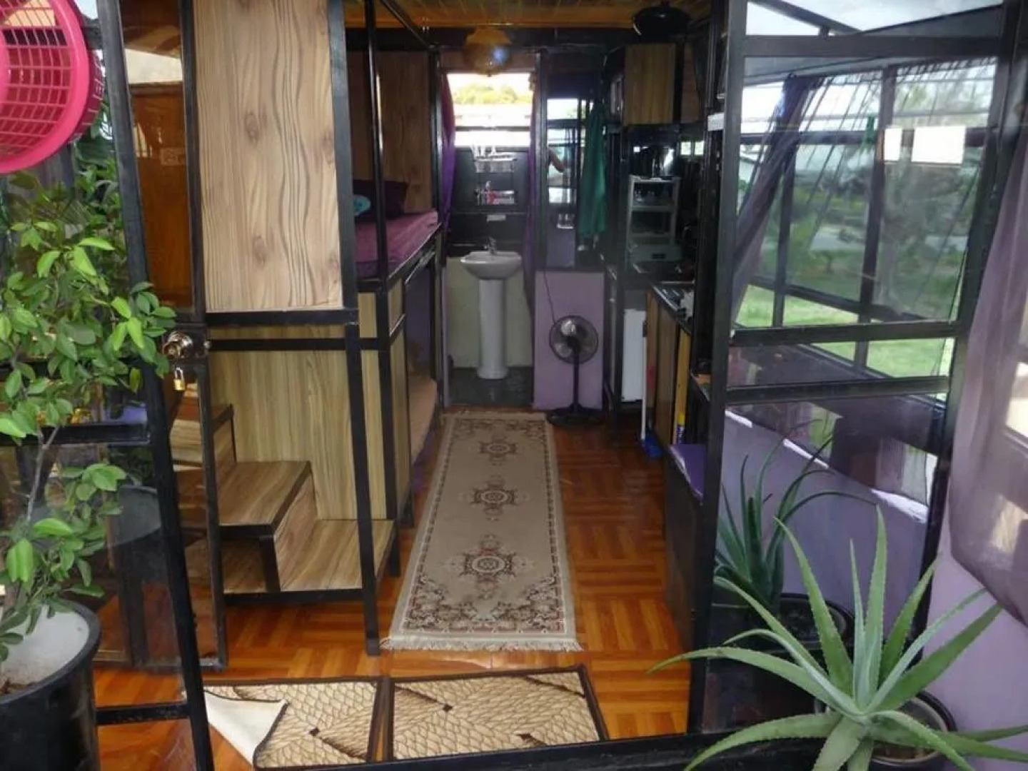 RudeKaiso Mini-Earth Rooms