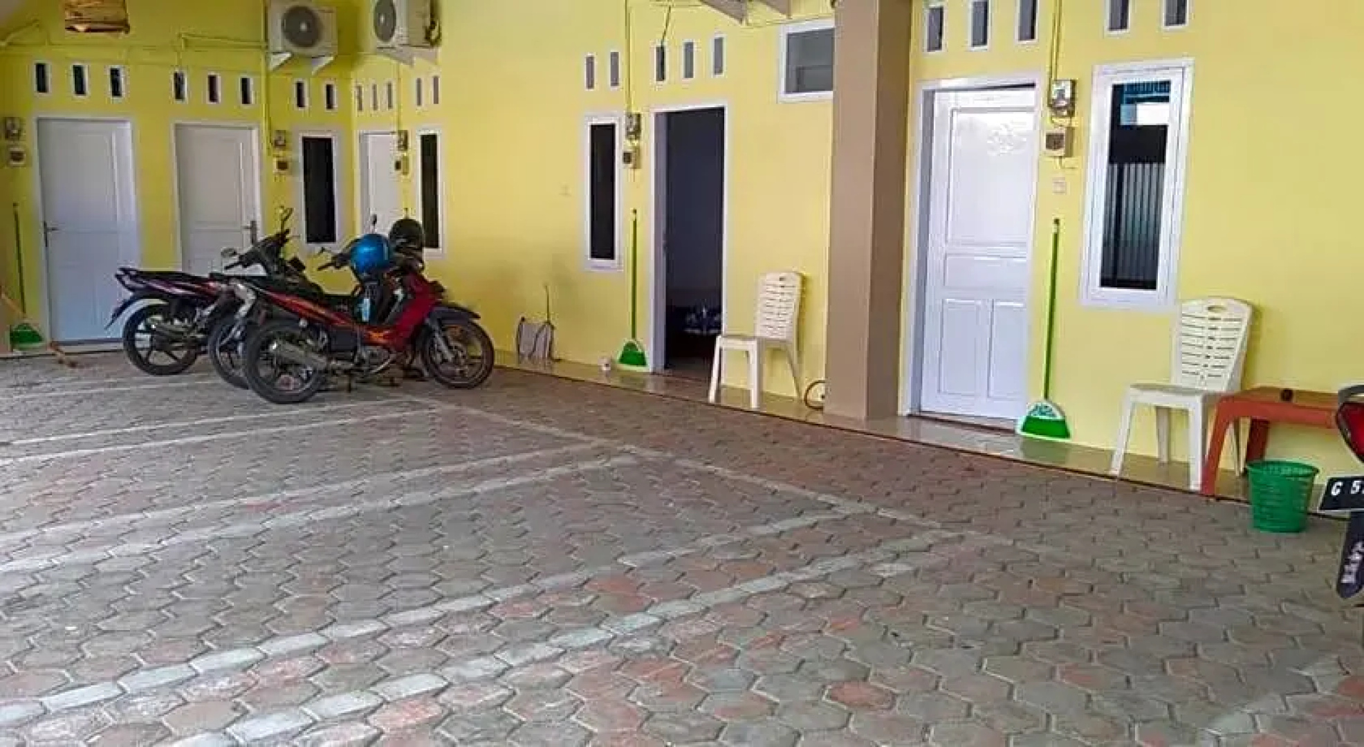 RedDoorz Syariah near Transmart Tegal
