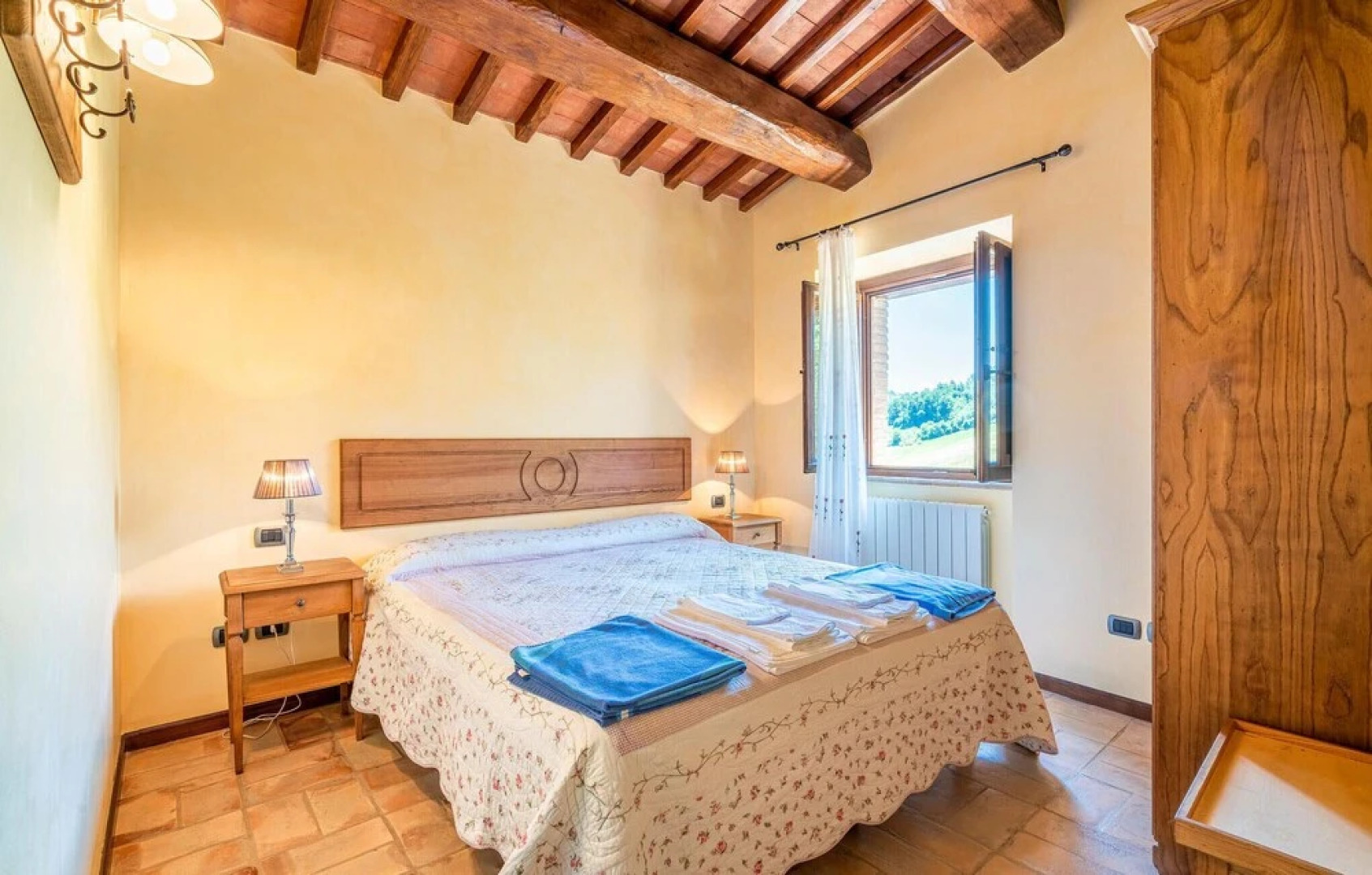 Beautiful Home in Camerino With Outdoor Swimming Pool, Wifi and 2 Bedrooms