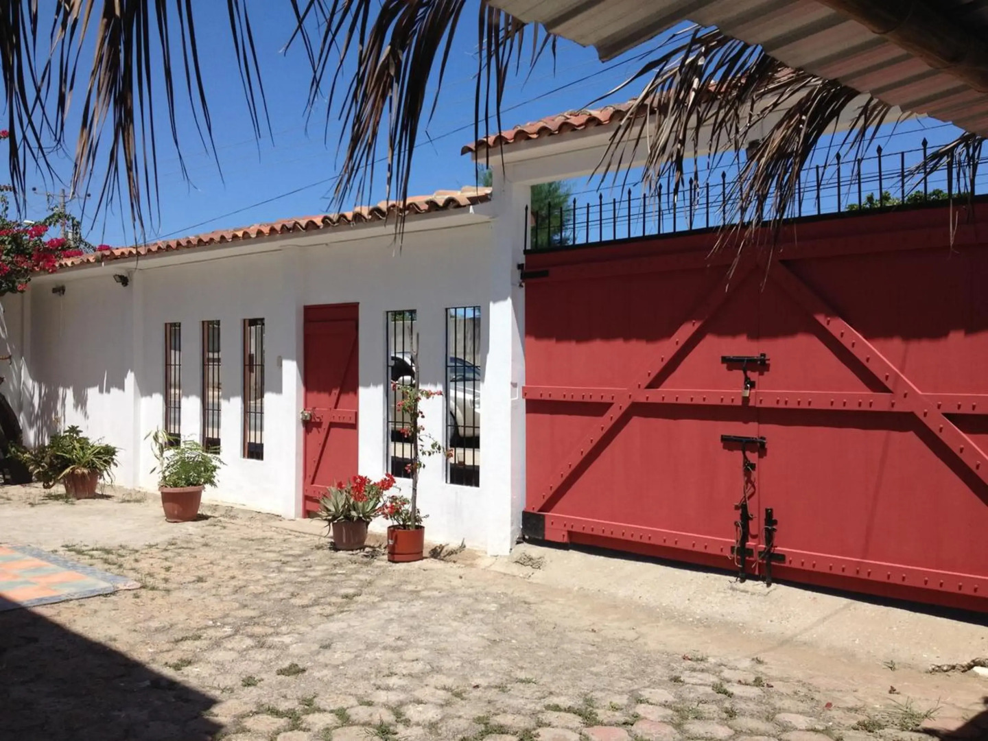 Betty's Beach Condominium