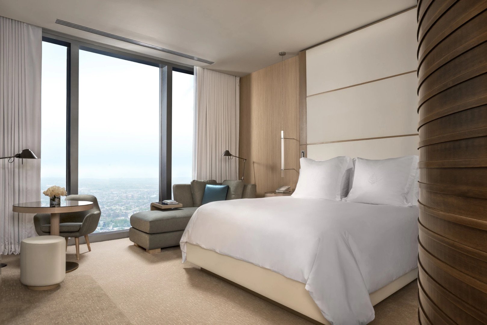 Отель Four Seasons Hotel Philadelphia at Comcast Center