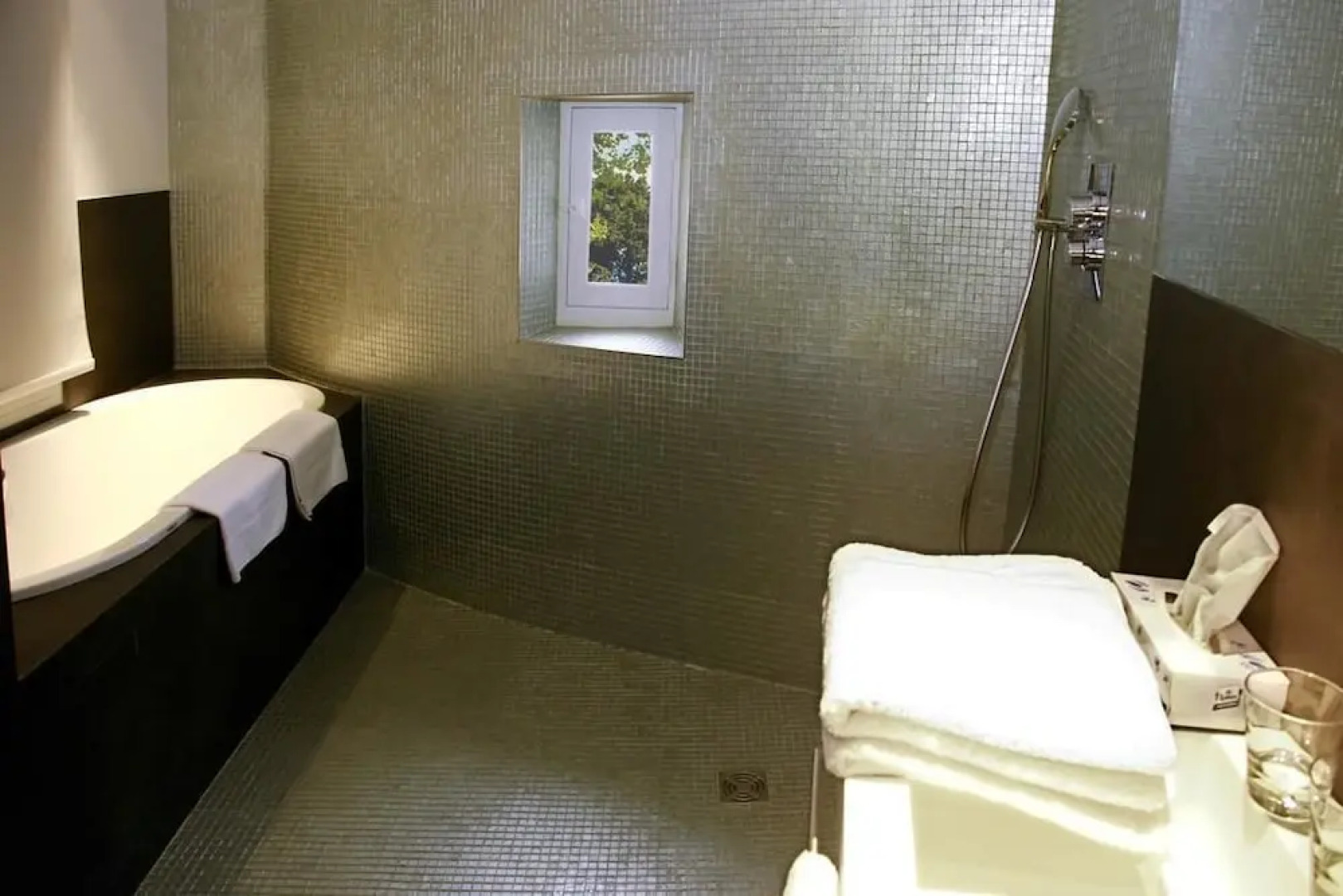 Le Pré du Moulin - Maison Alonso - Hôtel Restaurant