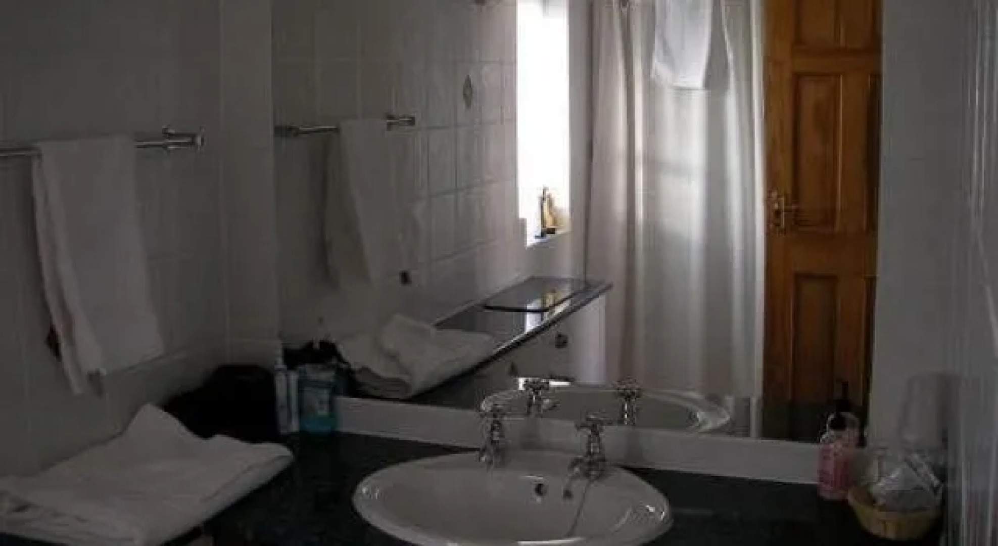 Homelye Farm Courtyards