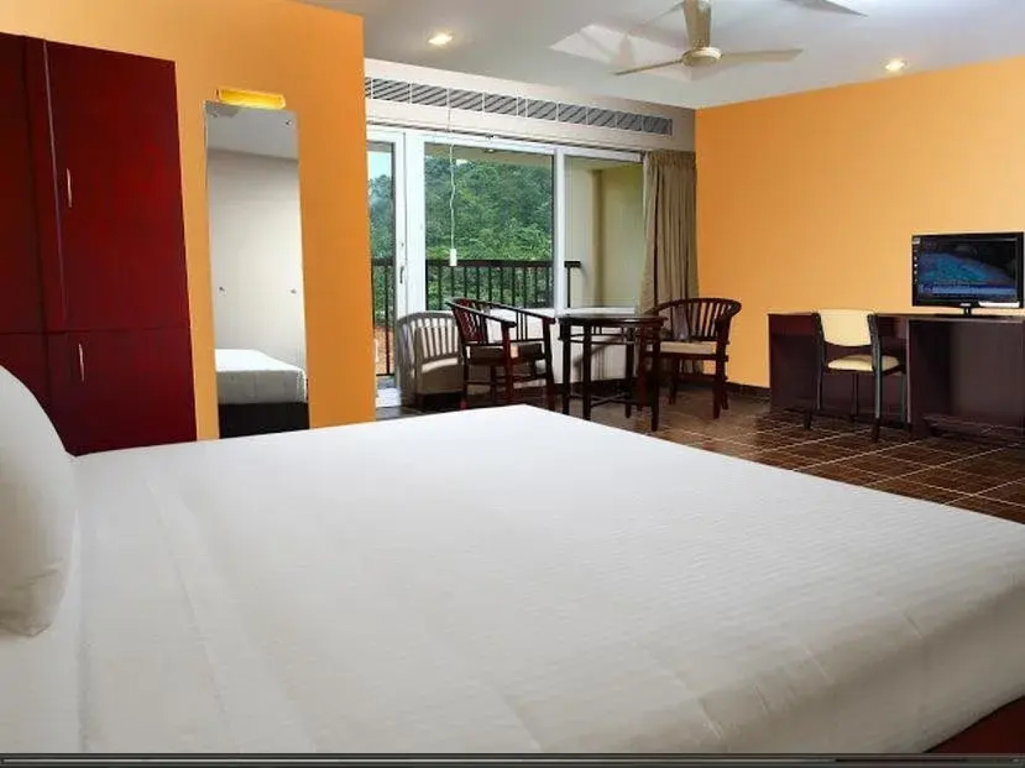 Room-wayanad Stay the Pepper Suite