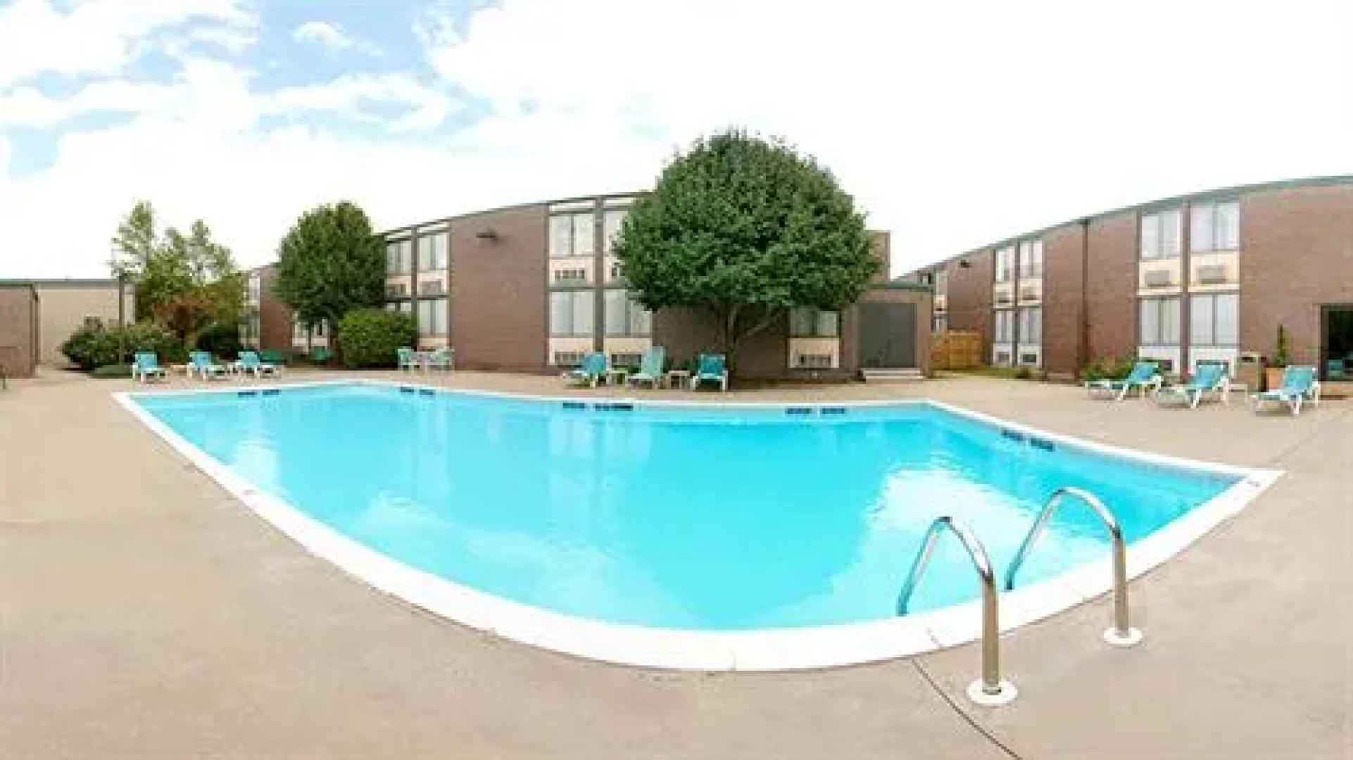 Howard Johnson Inn Conference Center Springfield