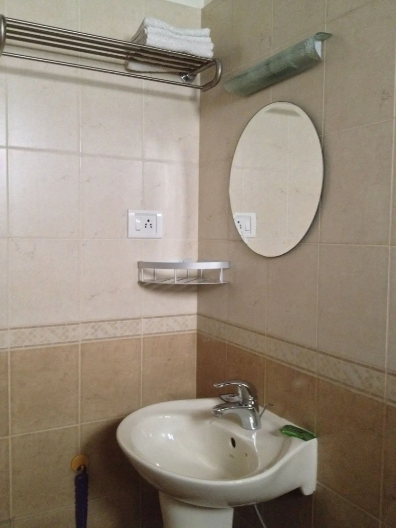 Vardan Resort n' Apartment