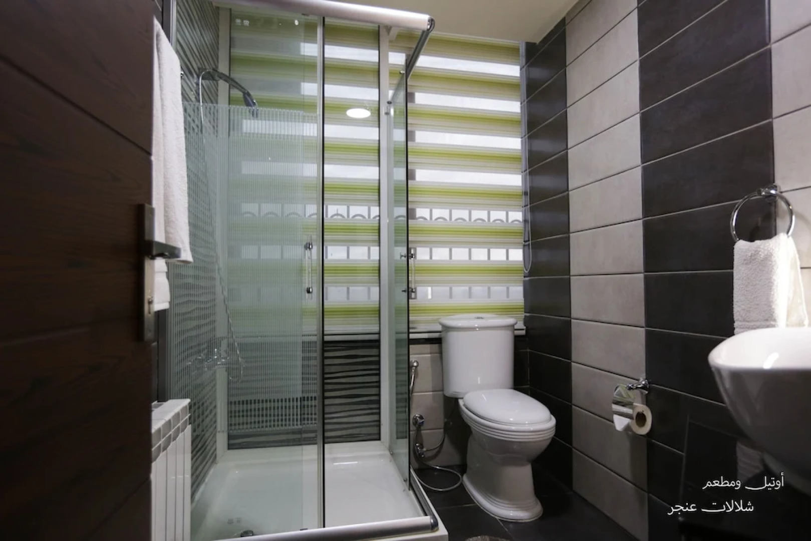 Hotel and Restaurant Shallalat Anjar