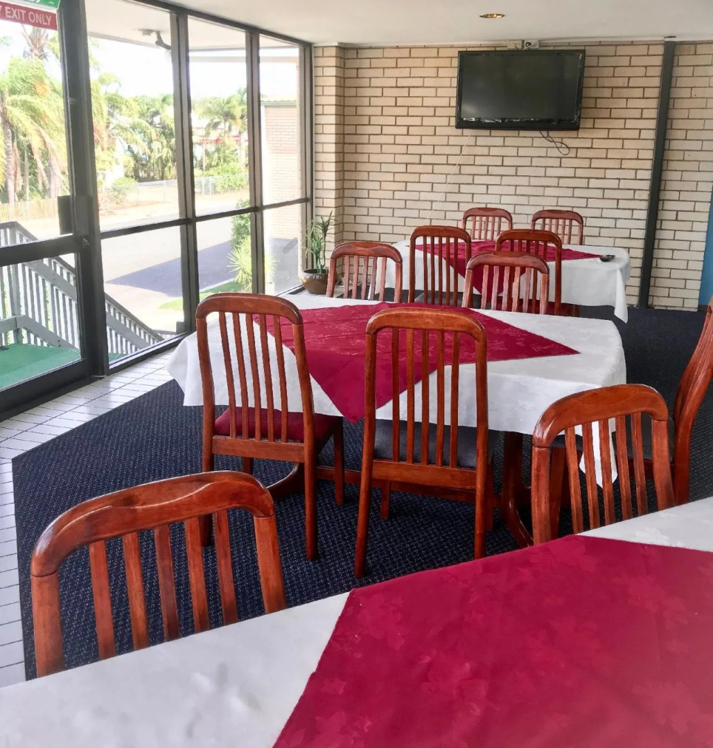 Tropical Gate Motor Inn