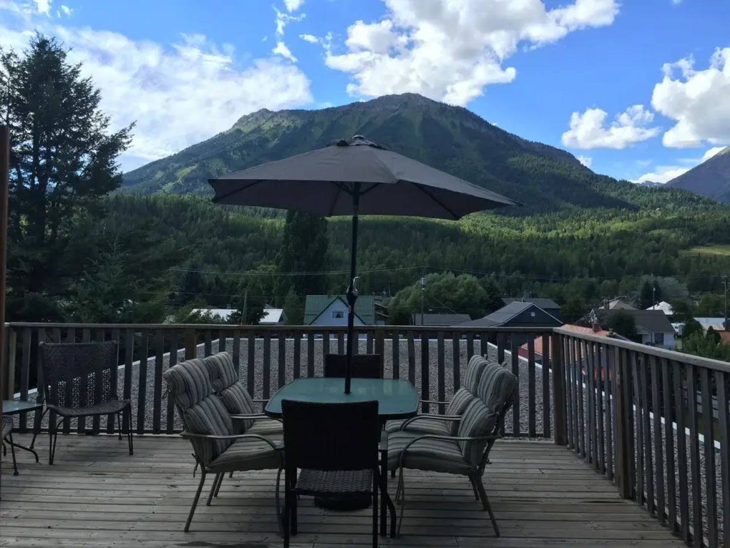 Snow Valley Lodging