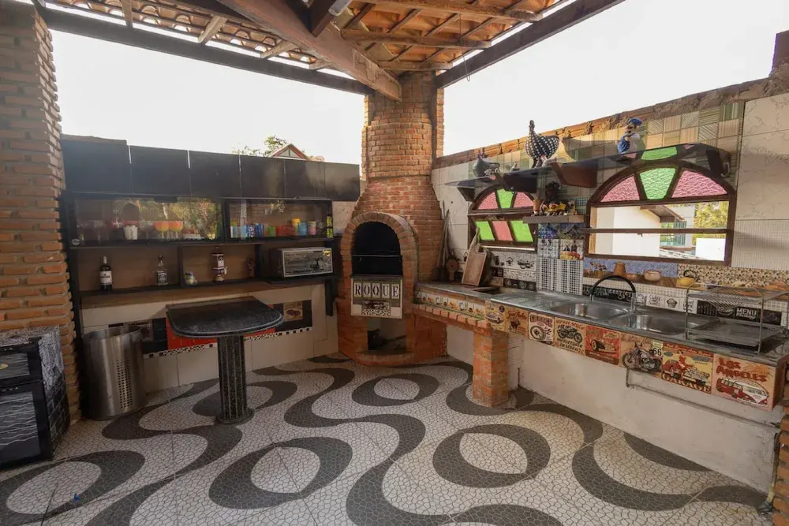 Casa de Campo Luxuosa c Piscina e Churrasqueira