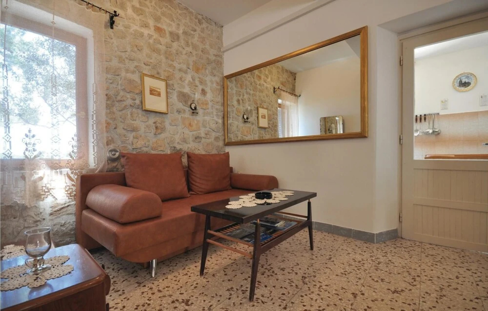 Nice Home in Vinisce With Wifi and 2 Bedrooms