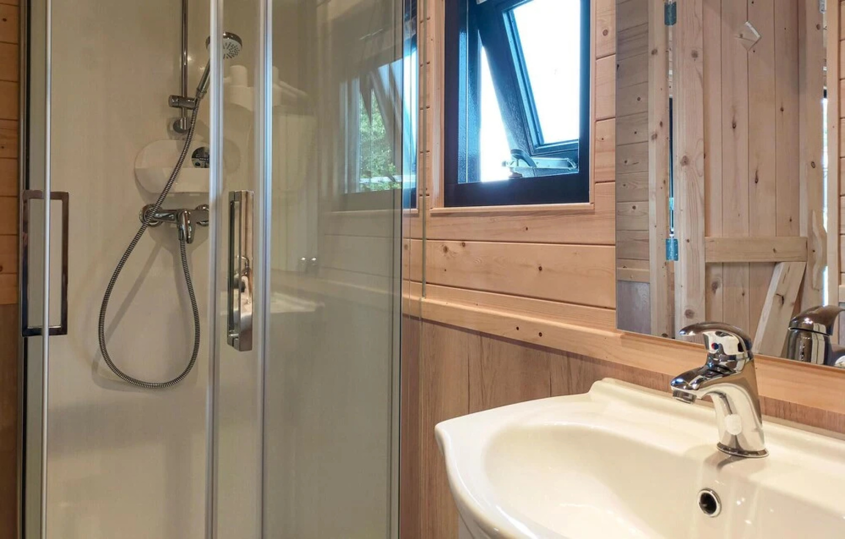 Beautiful Home in Haller With Wifi and 1 Bedrooms