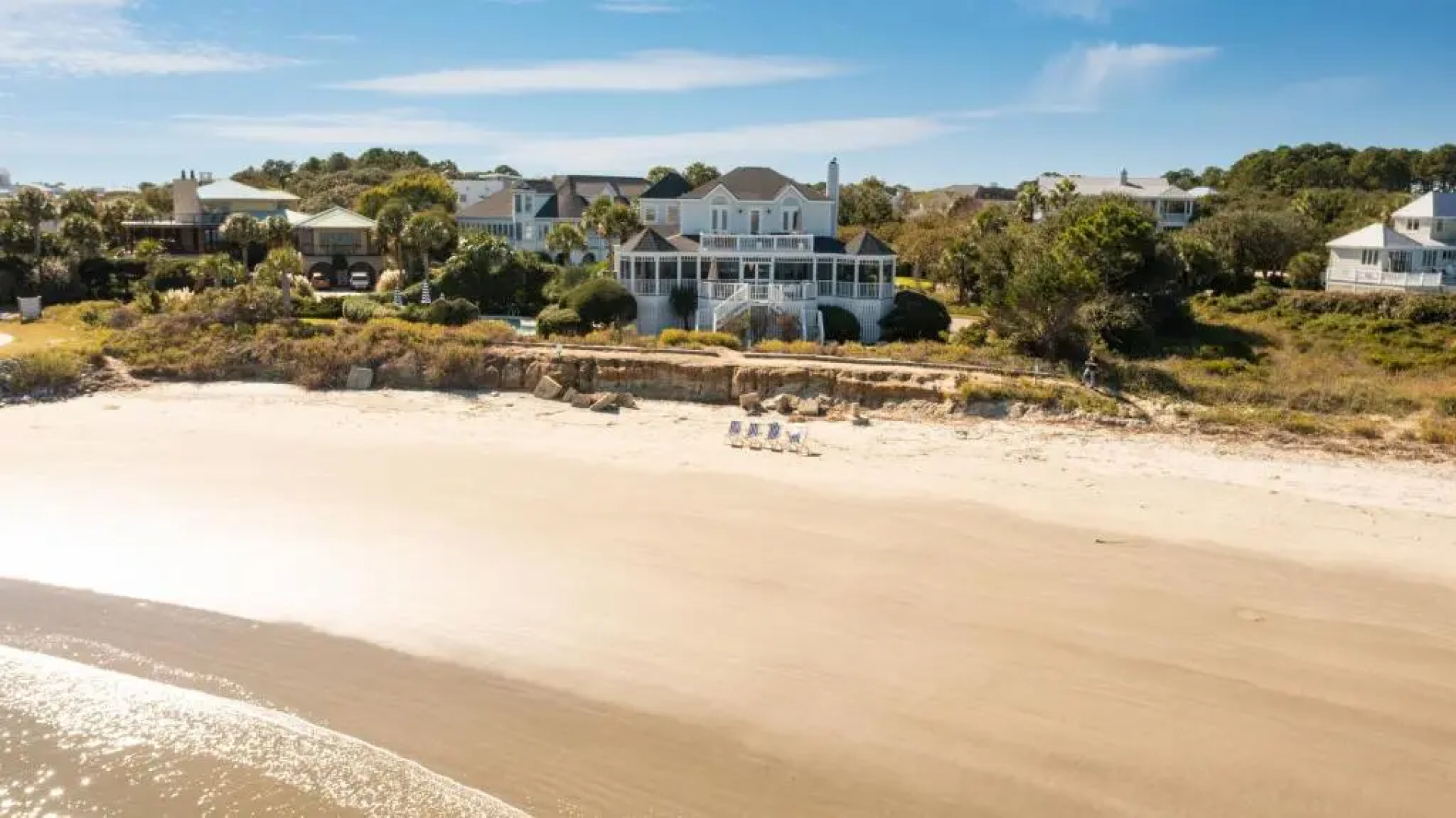 Haven by Avantstay Luxury Beachfront Home w/ Pool & Gorgeous Patios