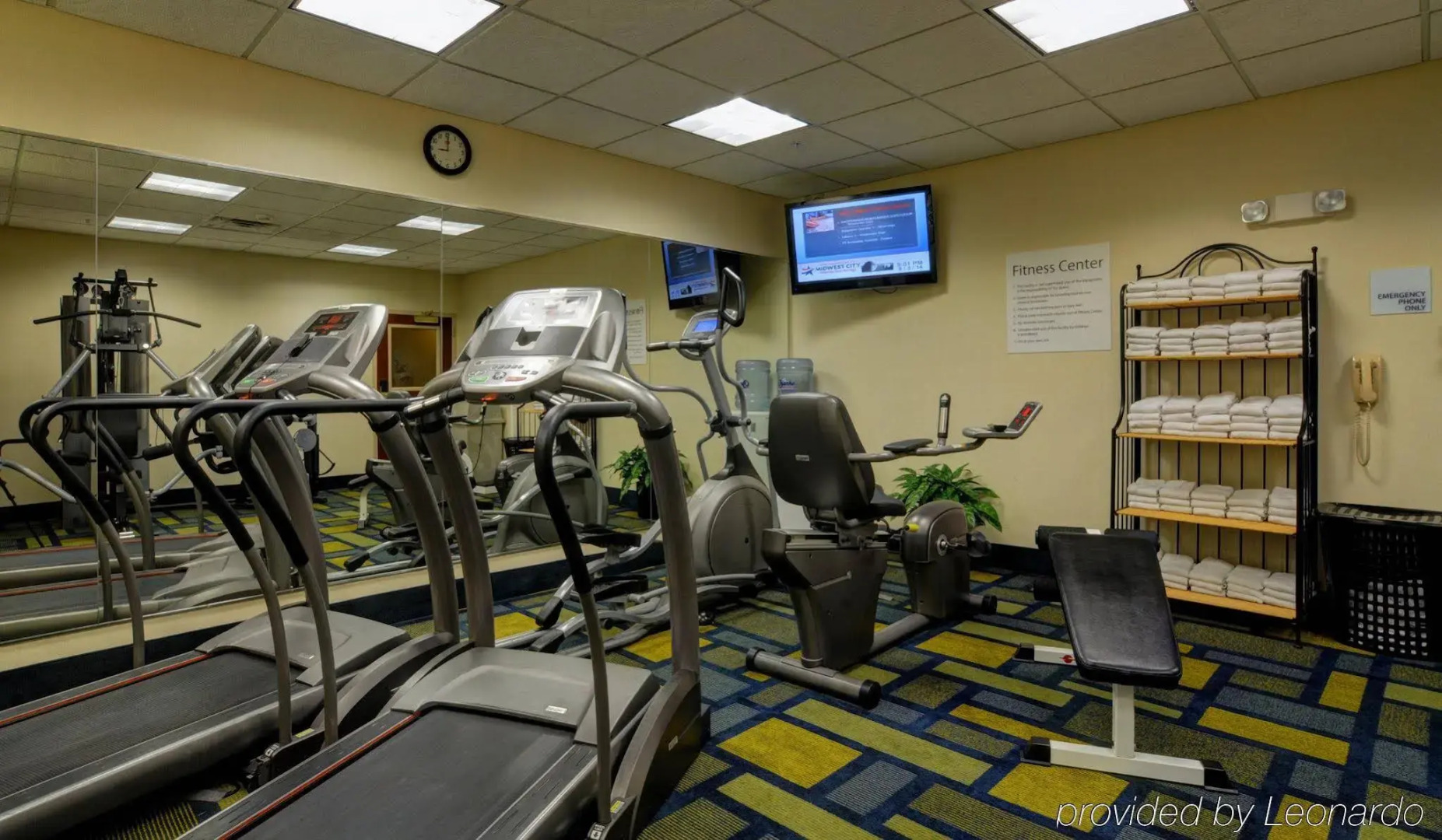 Holiday Inn Express & Suites Midwest by IHG